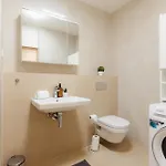 דירה Pod Vinicou With Balcony