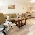 דירה Pod Vinicou With Balcony *