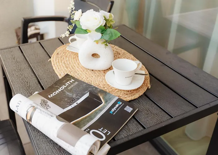 Pod Vinicou With Balcony アパート *